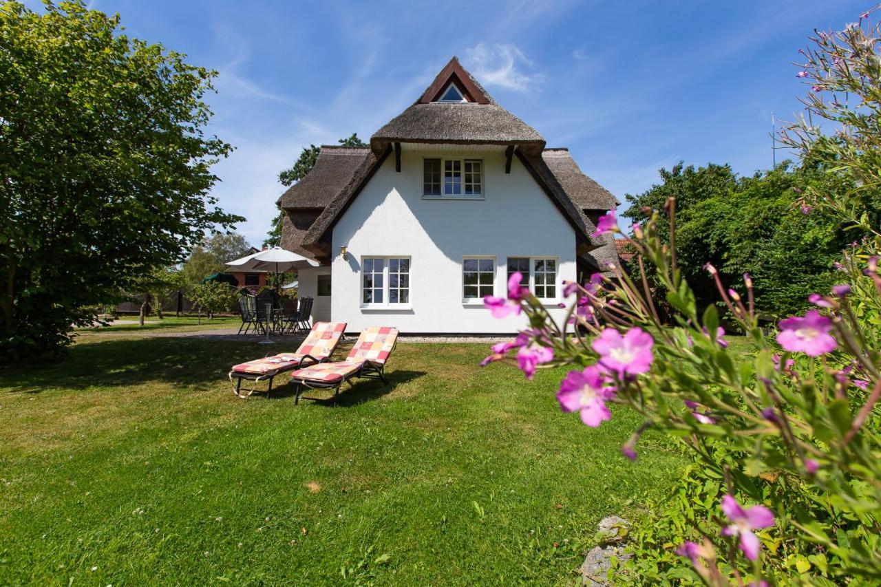 Вилла Kuenstlerhaus Rosenthal 02 Аренсхоп Экстерьер фото
